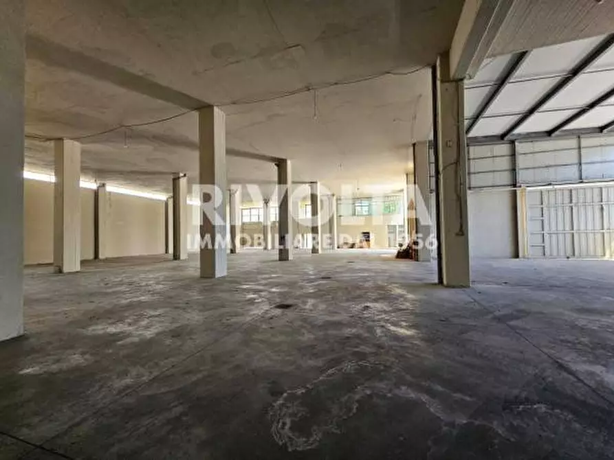 Immagine 33 di Casa indipendente in vendita  in VIA CASALBIANCO a Anzio