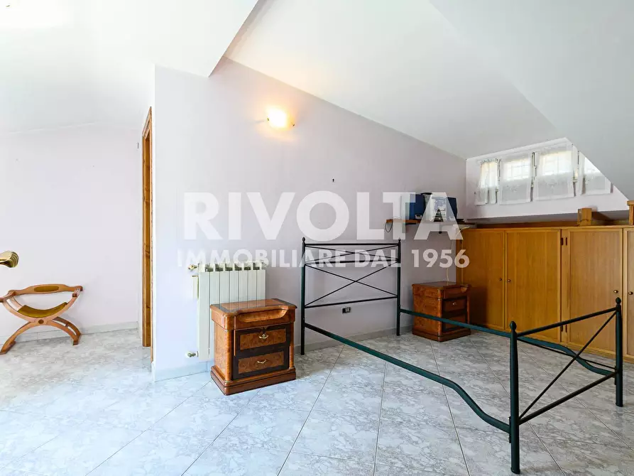 Immagine 25 di Villa in vendita  in Via Dei Lanfranchi a Roma