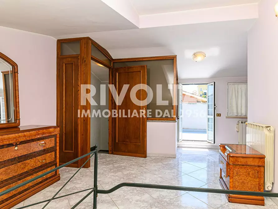 Immagine 26 di Villa in vendita  in Via Dei Lanfranchi a Roma