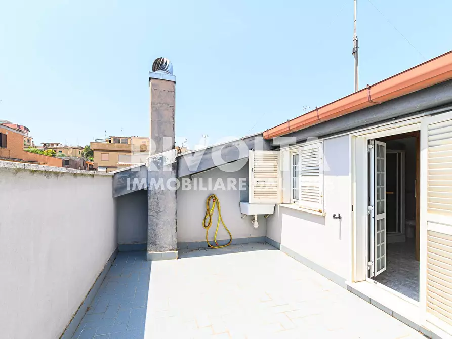 Immagine 32 di Villa in vendita  in Via Dei Lanfranchi a Roma