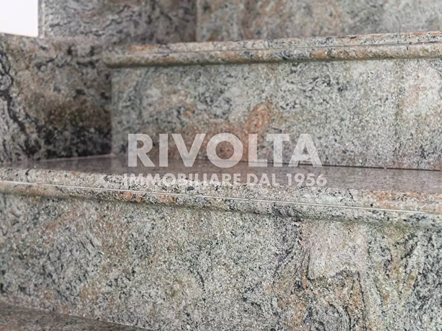 Immagine 34 di Villa in vendita  in Via Dei Lanfranchi a Roma