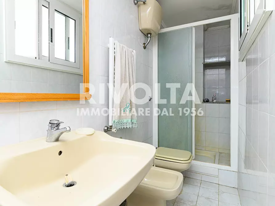 Immagine 36 di Villa in vendita  in Via Dei Lanfranchi a Roma