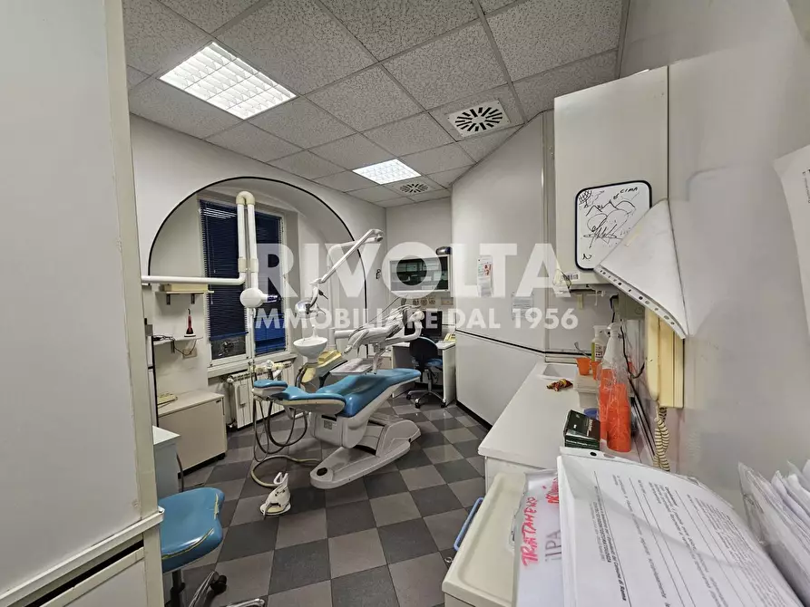 Immagine 7 di Appartamento in vendita  in Piazza dell'Emporio a Roma