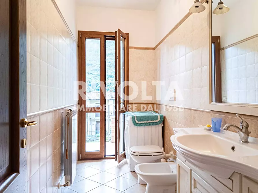 Immagine 31 di Villa in vendita  in Canetra Castel Sant'angelo a Castel Sant'angelo