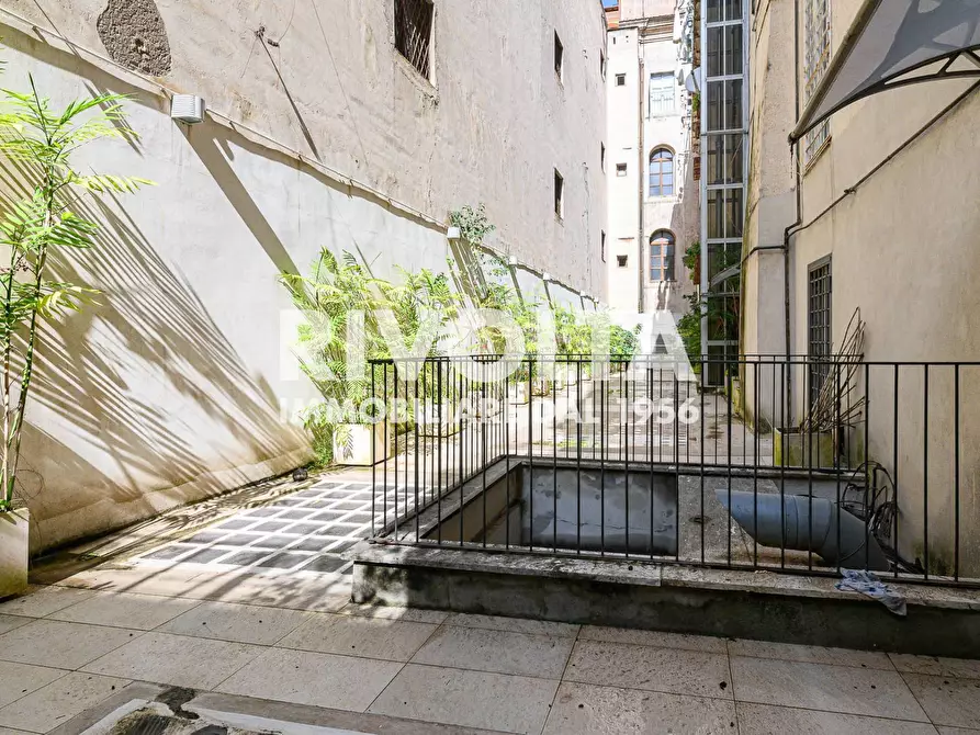 Immagine 13 di Appartamento in affitto  in Via Del Babuino a Roma