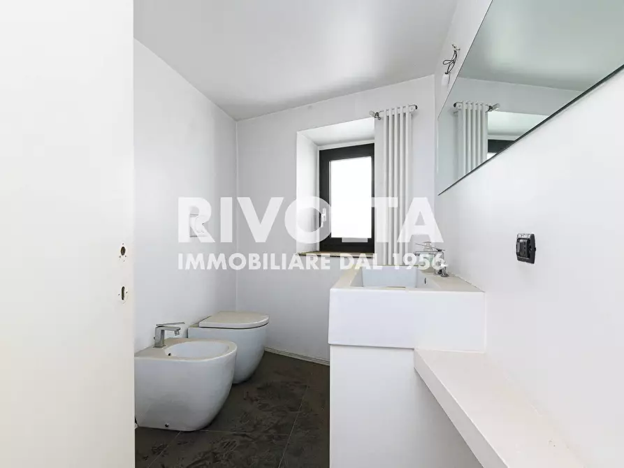 Immagine 24 di Appartamento in affitto  in Via Del Babuino a Roma
