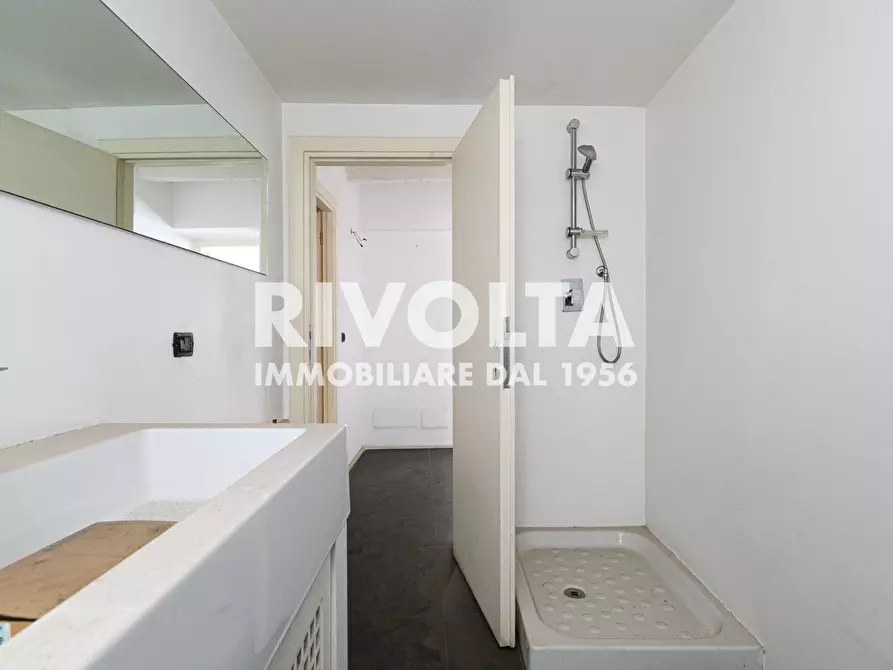 Immagine 26 di Appartamento in affitto  in Via Del Babuino a Roma