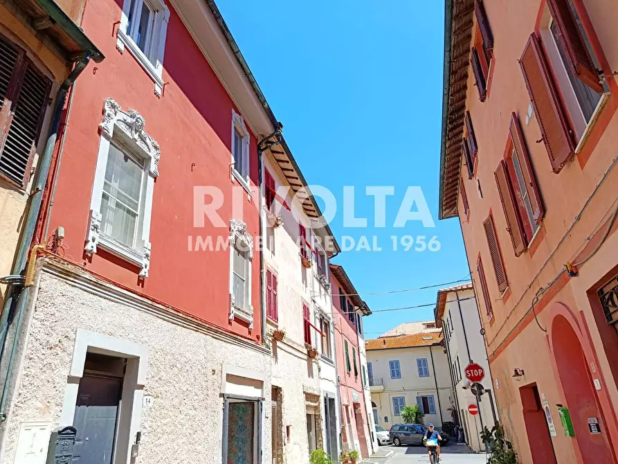 Immagine 11 di Appartamento in affitto  in Via Luigi Carlo Farini a Orbetello