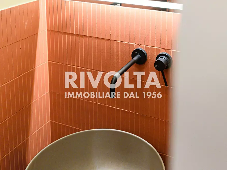 Immagine 26 di Appartamento in vendita  in Piazzale Di Ponte Milvio a Roma