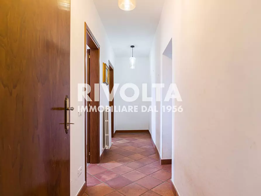 Immagine 12 di Villa in vendita  in Via San Vito a Casperia