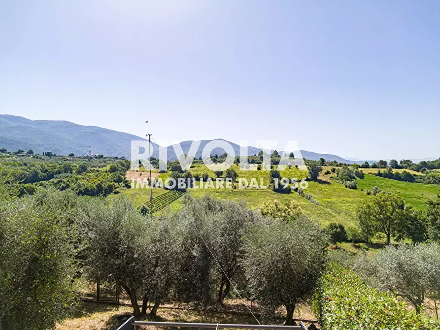 Immagine 34 di Villa in vendita  in Via San Vito a Casperia