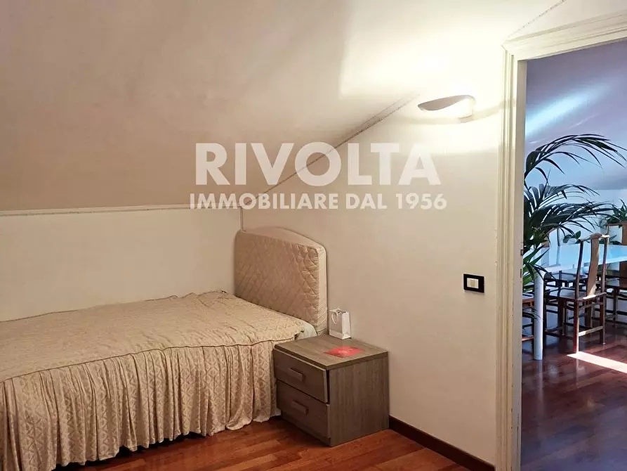 Immagine 9 di Appartamento in affitto  in Via della Mendola a Roma