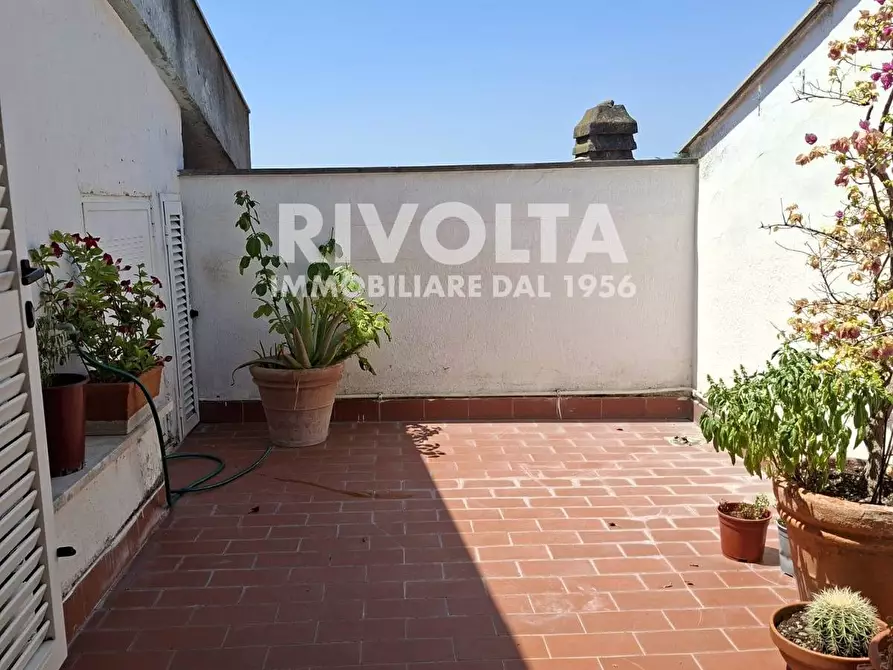 Immagine 13 di Appartamento in affitto  in Via della Mendola a Roma