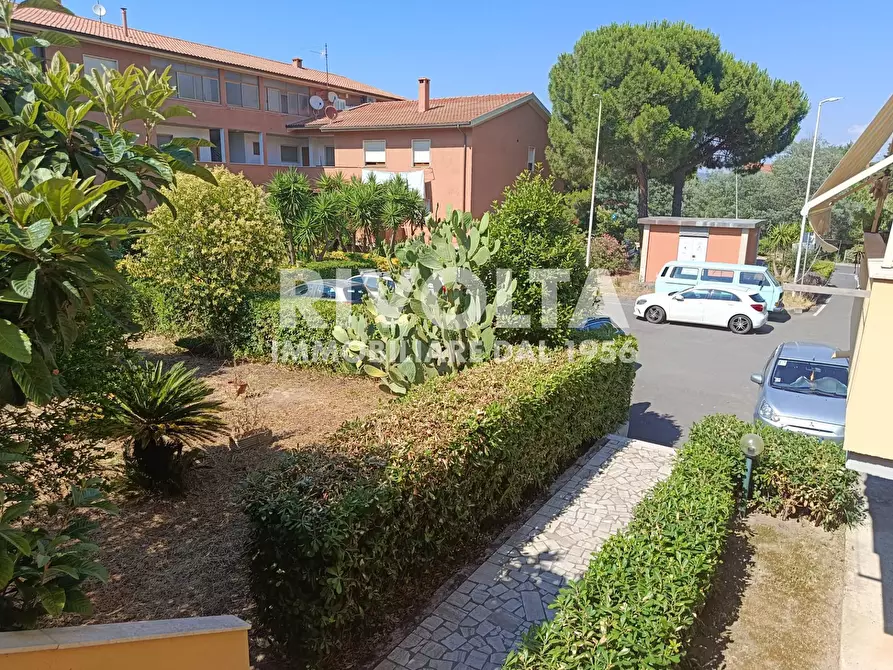 Immagine 16 di Appartamento in vendita  in Via dell'Ostro a Monte Argentario