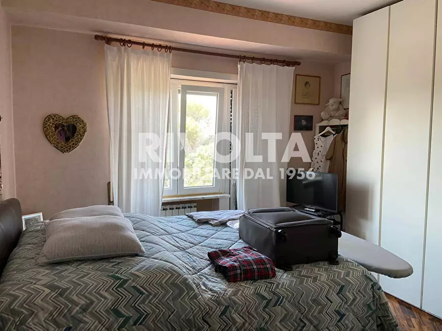 Immagine 26 di Appartamento in vendita  in Via Cassia a Roma