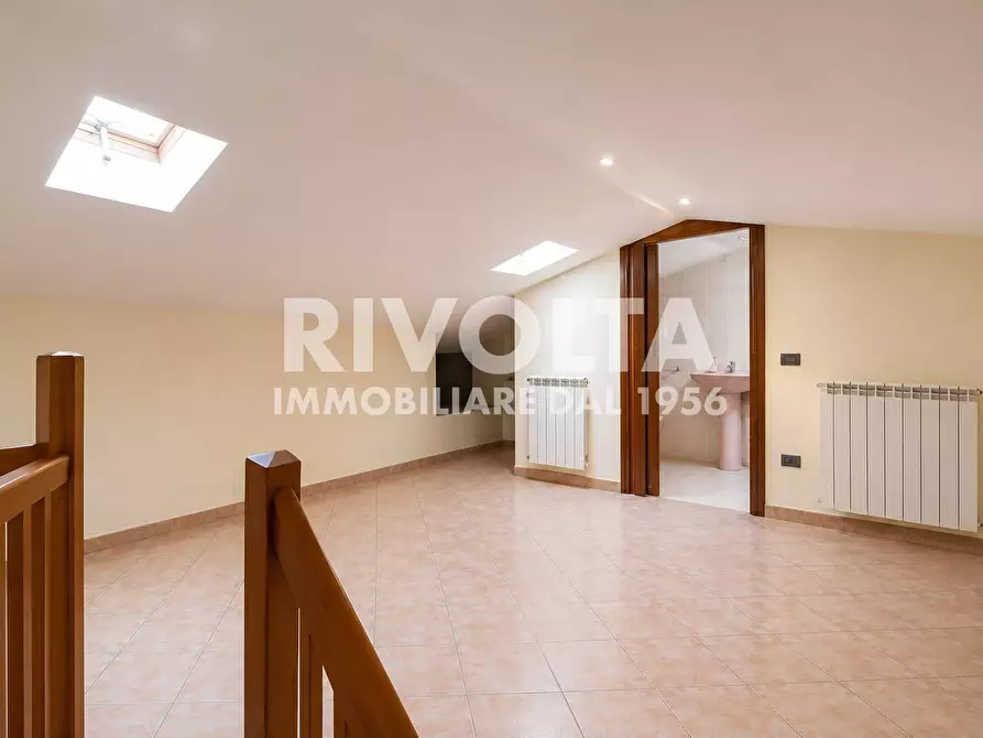 Immagine 10 di Villa in vendita  in Str A Olgiata a Roma