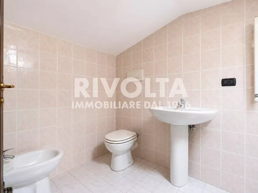 Immagine 19 di Villa in vendita  in Str A Olgiata a Roma