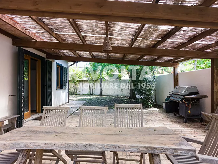 Immagine 12 di Villa in vendita  in san martino della quercia snc a Sutri
