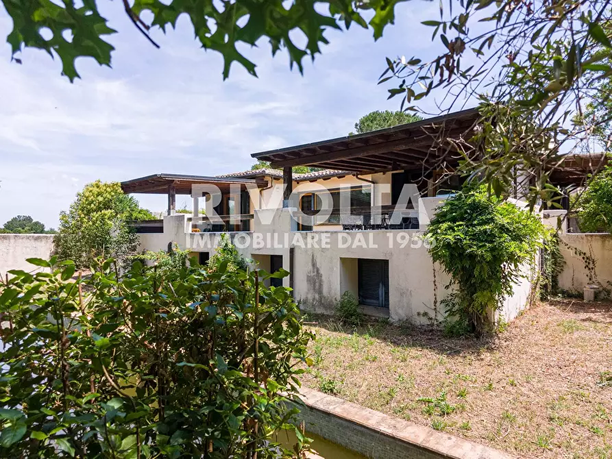 Immagine 2 di Villa in vendita  in san martino della quercia snc a Sutri
