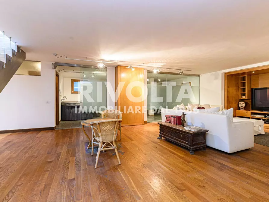 Immagine 60 di Villa in vendita  in san martino della quercia snc a Sutri