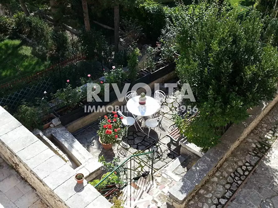 Immagine 7 di Villa in vendita  in Via del Municipio a Navelli