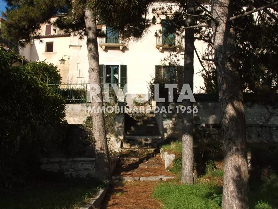 Immagine 10 di Villa in vendita  in Via del Municipio a Navelli