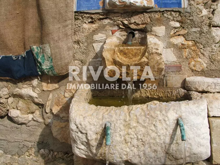 Immagine 21 di Villa in vendita  in Via del Municipio a Navelli