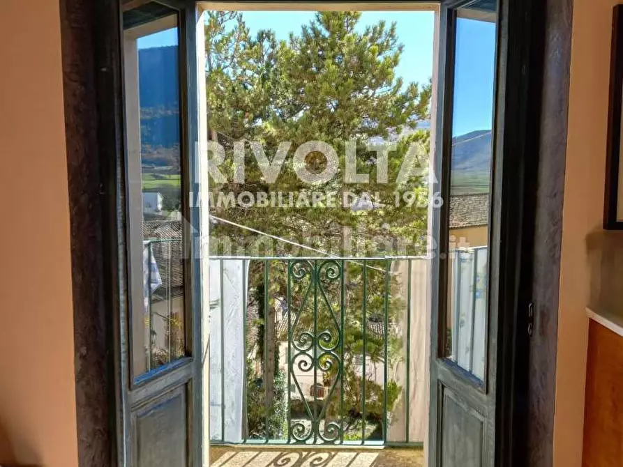 Immagine 36 di Villa in vendita  in Via del Municipio a Navelli