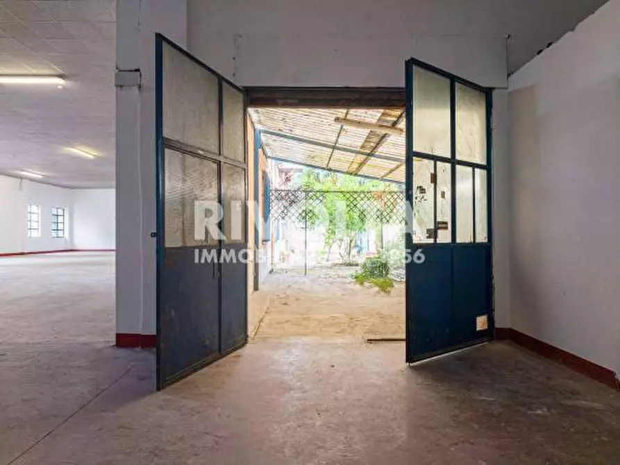 Immagine 16 di Capannone industriale in affitto  in Via di Torre Spaccata a Roma