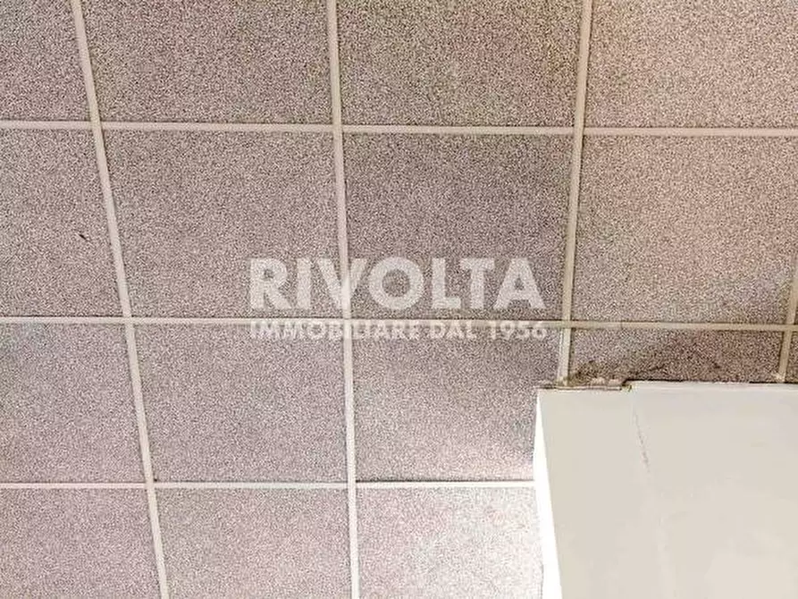 Immagine 29 di Capannone industriale in affitto  in Via di Torre Spaccata a Roma