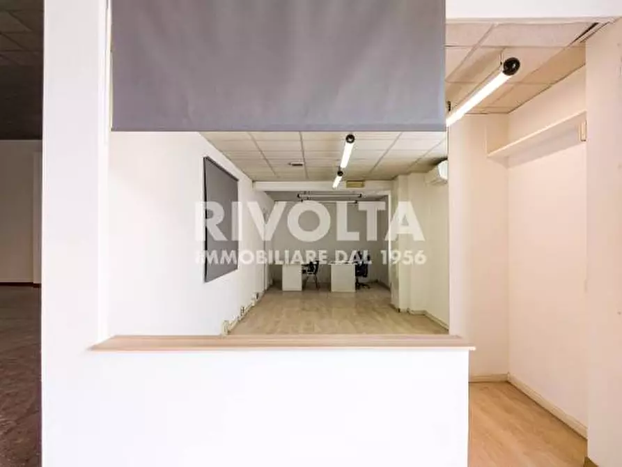 Immagine 34 di Capannone industriale in affitto  in Via di Torre Spaccata a Roma