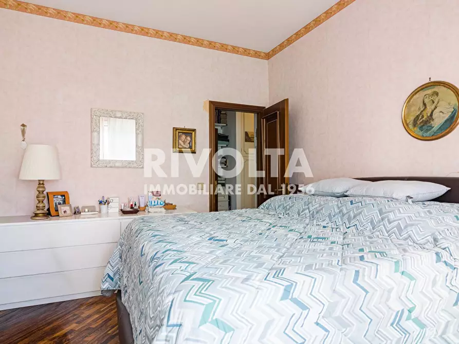 Immagine 15 di Appartamento in vendita  in Via Cassia a Roma