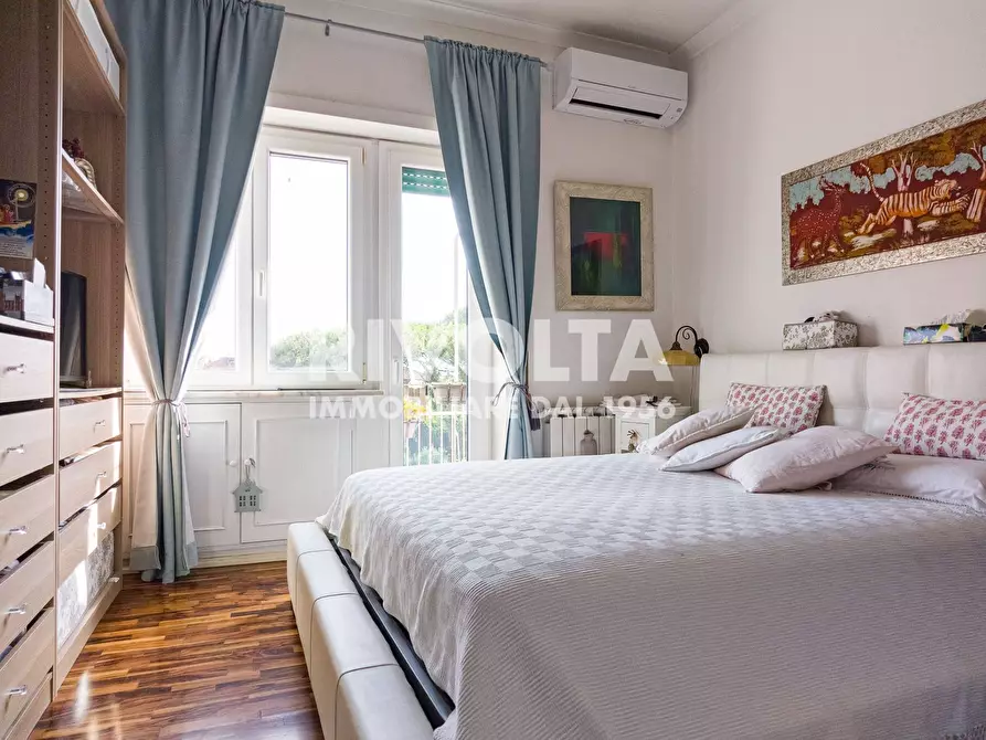 Immagine 22 di Appartamento in vendita  in Via Cassia a Roma