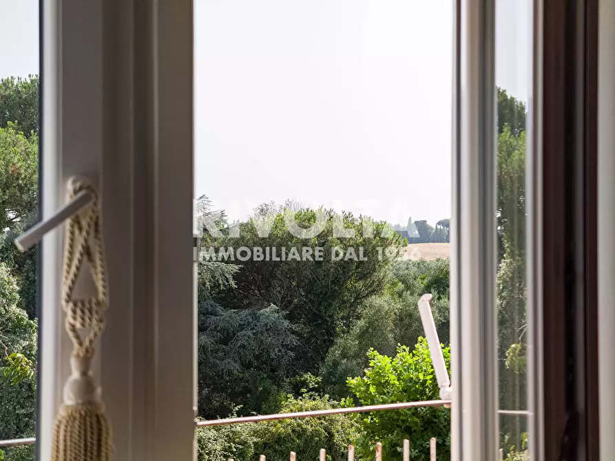 Immagine 39 di Appartamento in vendita  in Via Cassia a Roma