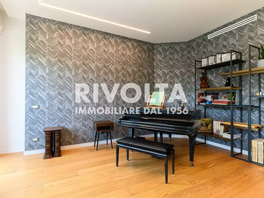 Immagine 10 di Appartamento in vendita  in Via Campo Catino a Roma