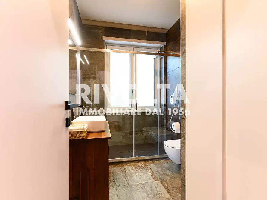Immagine 42 di Appartamento in vendita  in Via Campo Catino a Roma