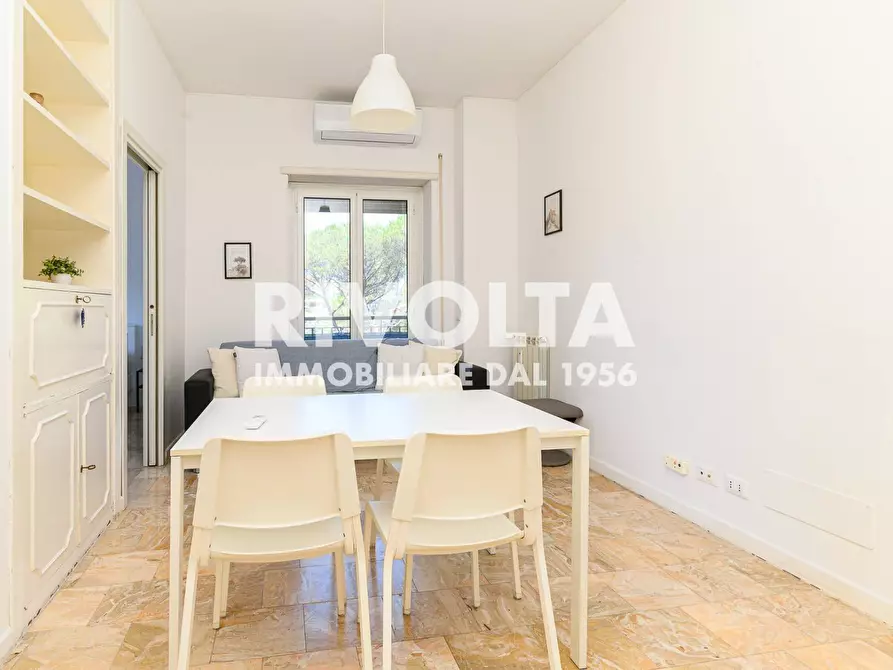 Immagine 10 di Appartamento in affitto  in Via Stresa a Roma