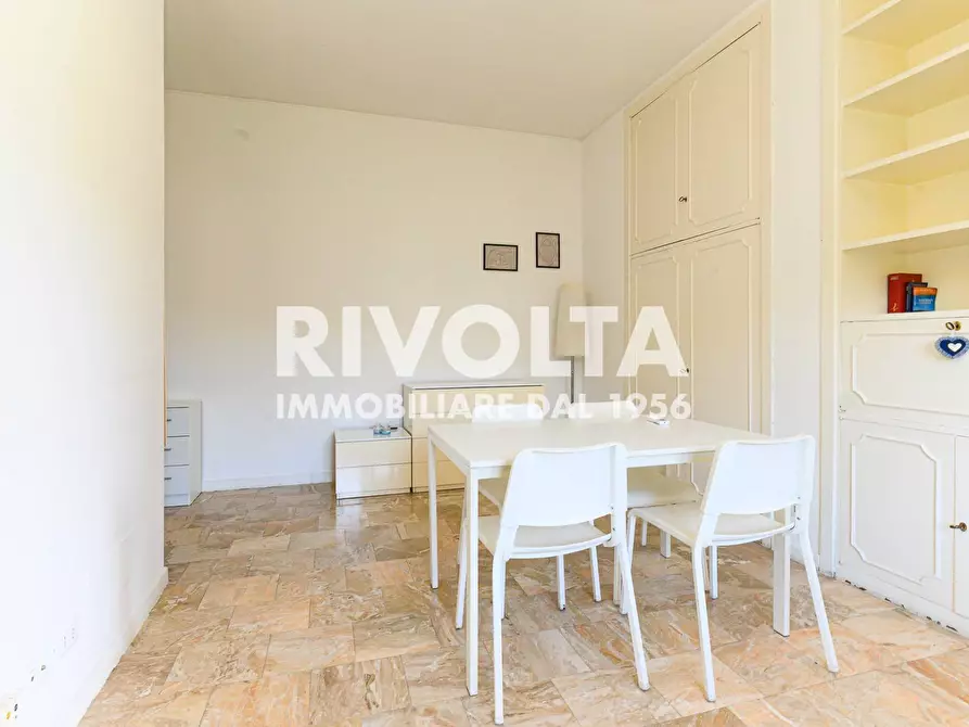 Immagine 12 di Appartamento in affitto  in Via Stresa a Roma
