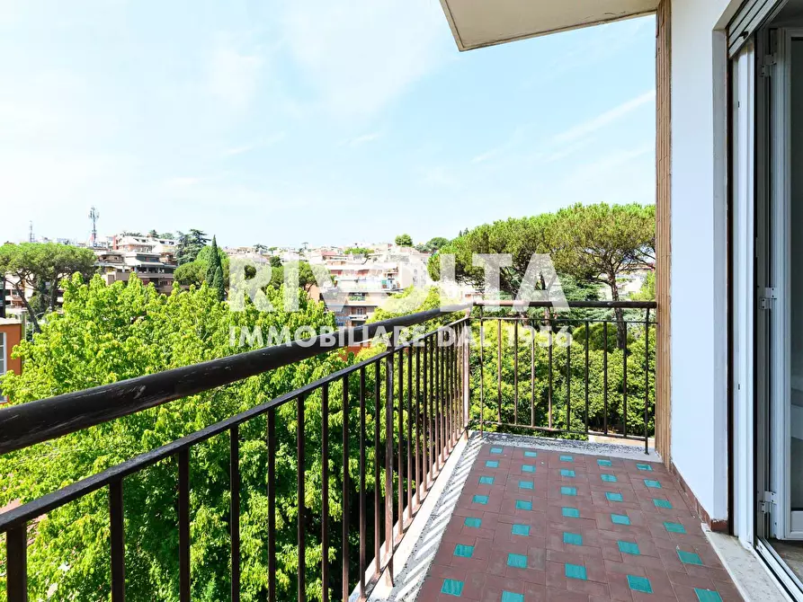 Immagine 22 di Appartamento in affitto  in Via Stresa a Roma