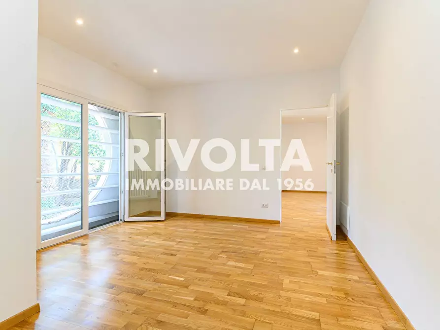 Immagine 16 di Appartamento in affitto  in Via Stresa a Roma