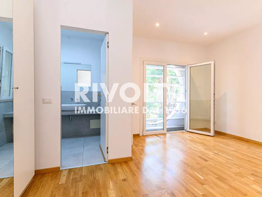 Immagine 17 di Appartamento in affitto  in Via Stresa a Roma
