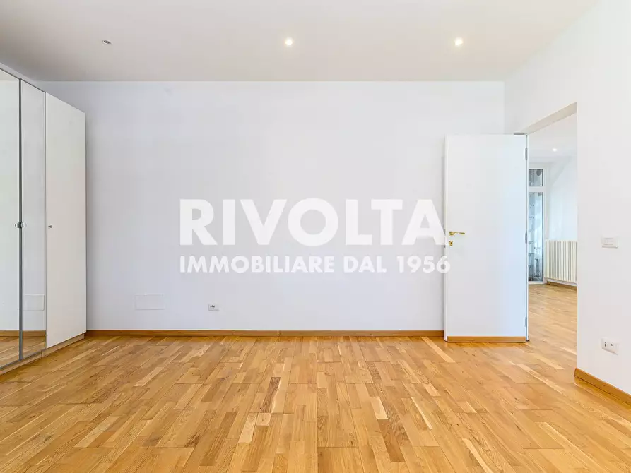 Immagine 24 di Appartamento in affitto  in Via Stresa a Roma