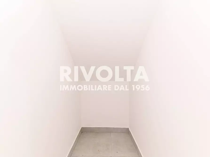 Immagine 29 di Appartamento in affitto  in Via Stresa a Roma