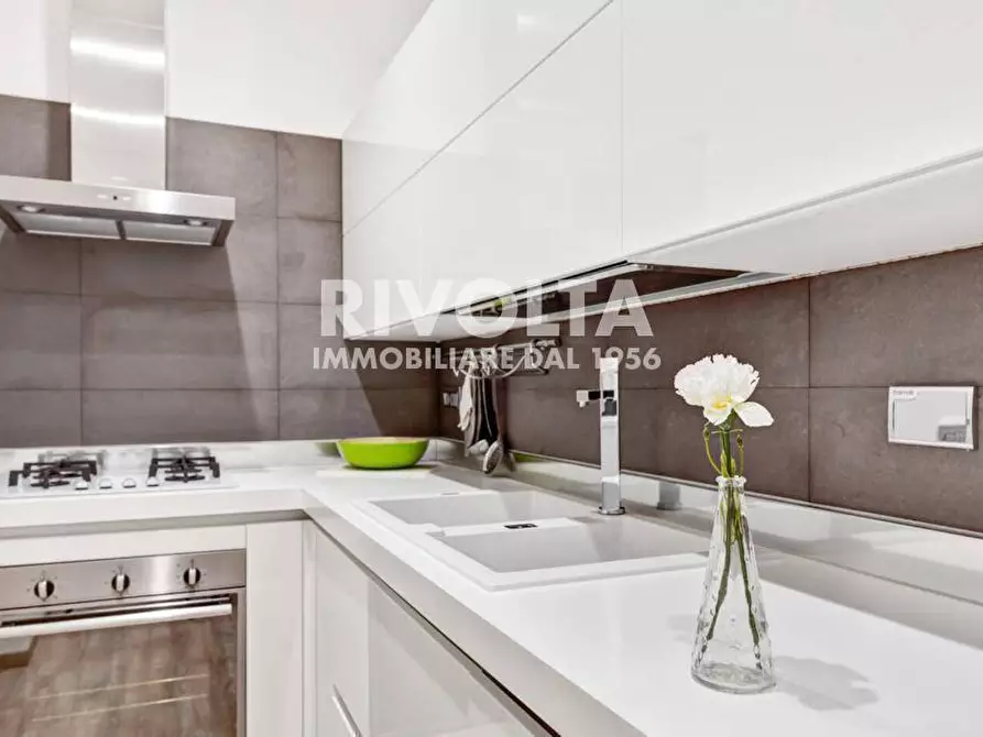Immagine 2 di Appartamento in affitto  in Via Ottavio Ragni a Roma