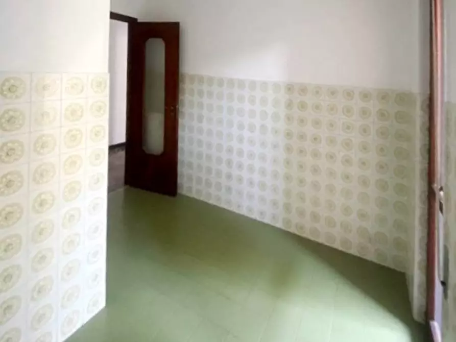 Immagine 4 di Appartamento in vendita  in La Rusca a Savona