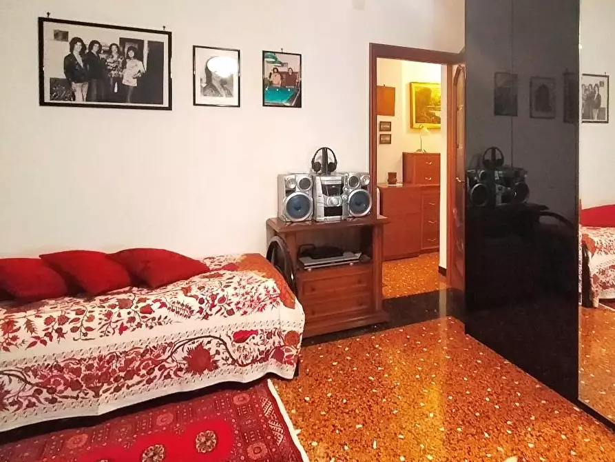 Immagine 1 di Appartamento in vendita  in Via dei Piccone a Albisola Superiore