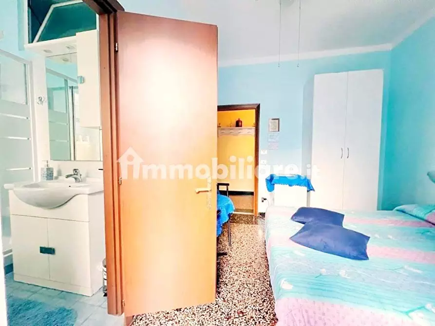 Immagine 29 di Appartamento in vendita  in Via XXV Aprile 3 a Albisola Superiore