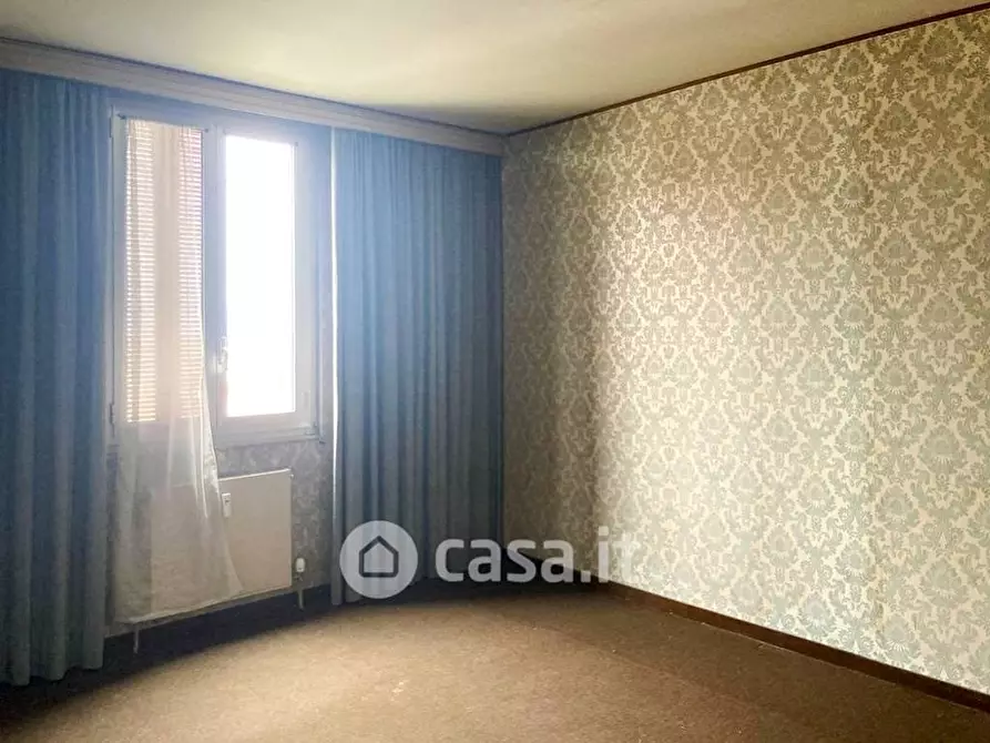 Immagine 11 di Appartamento in vendita  in Via Romagnoli a Savona