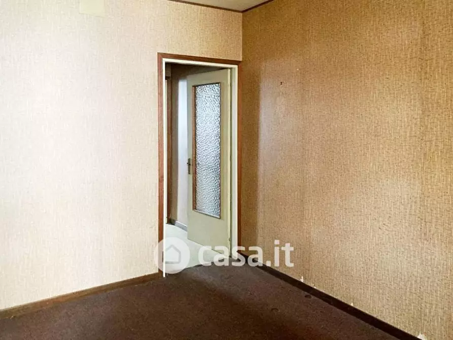 Immagine 12 di Appartamento in vendita  in Via Romagnoli a Savona