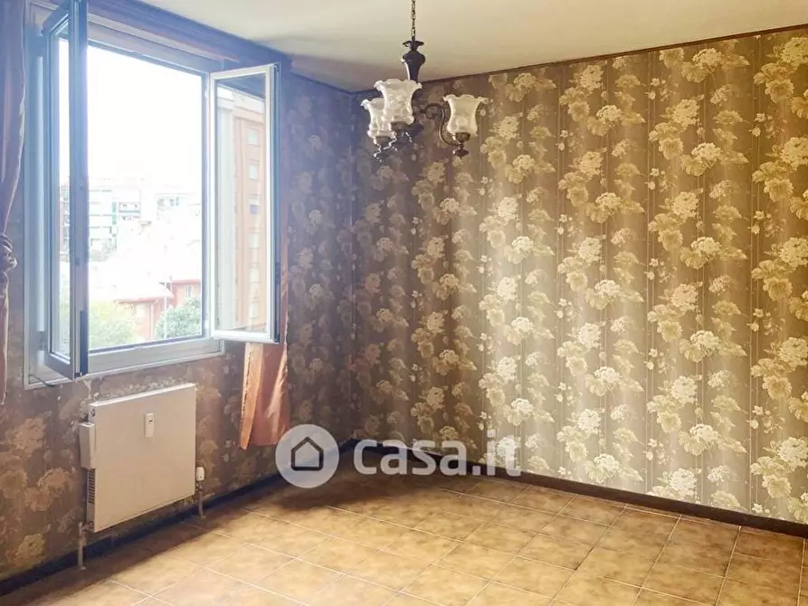 Immagine 15 di Appartamento in vendita  in Via Romagnoli a Savona